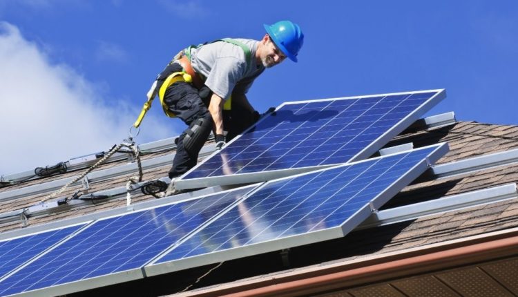 How Solar Panels are Secured To Your Roof