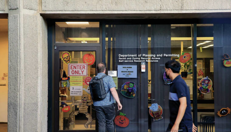 Oahu's solar battery program to promote clean energy hindered by licensing system - Honolulu Star Advertiser

